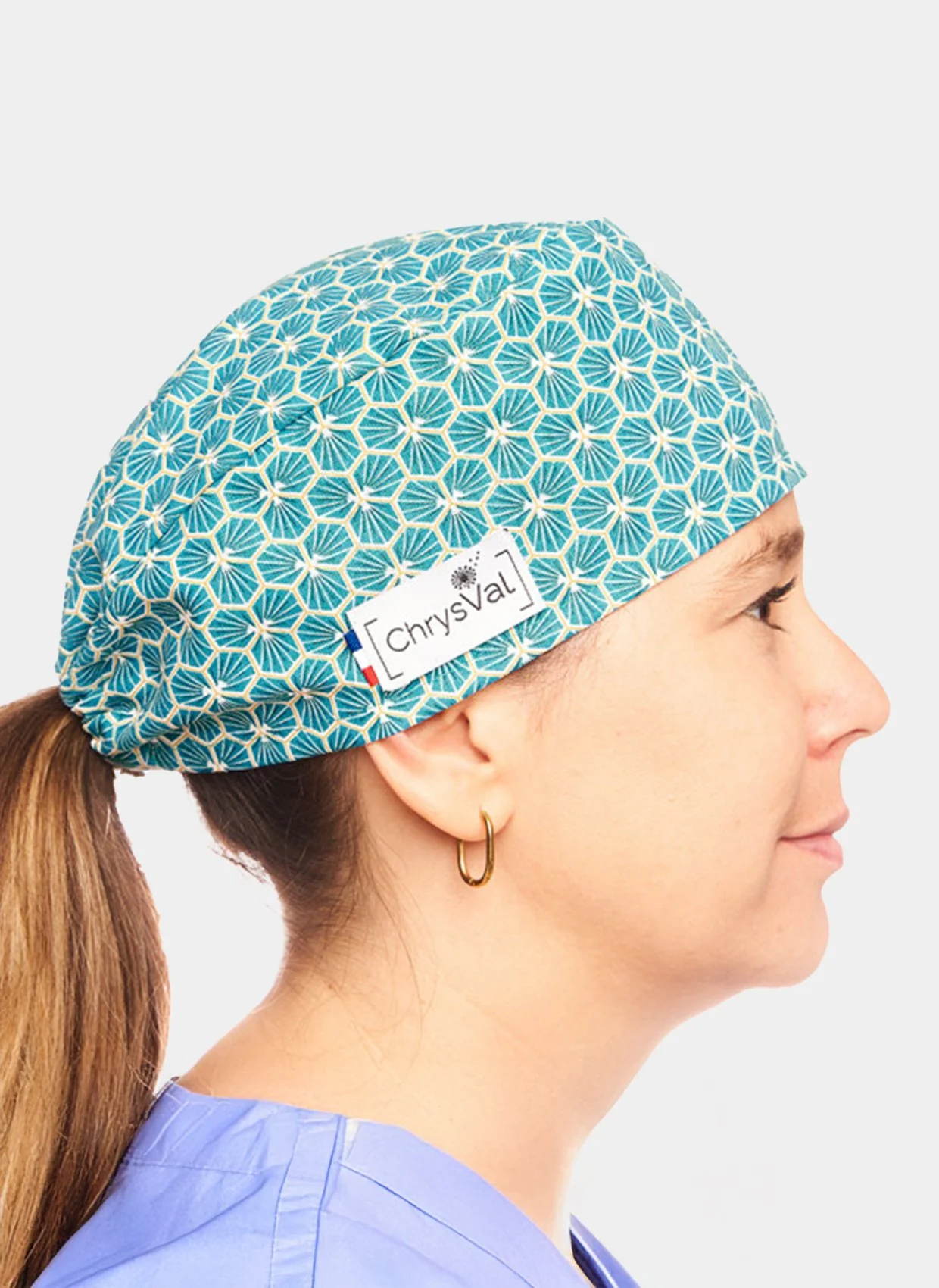 ChrysVal Short Hair Scrub Hat – Turquoise Clover